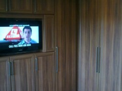 404220_286855651371022_99639630_n